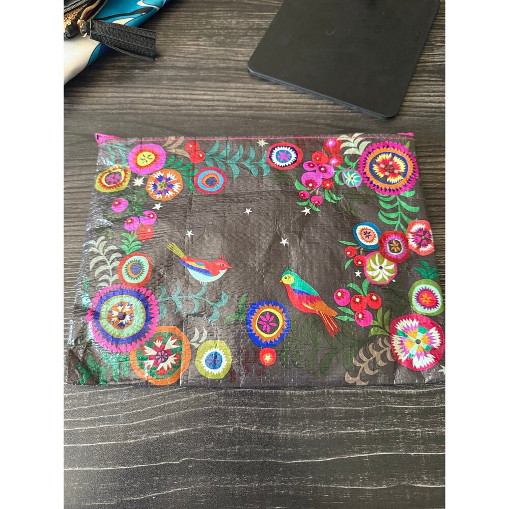 Multicolor Make-Up Case Bundle - image 4